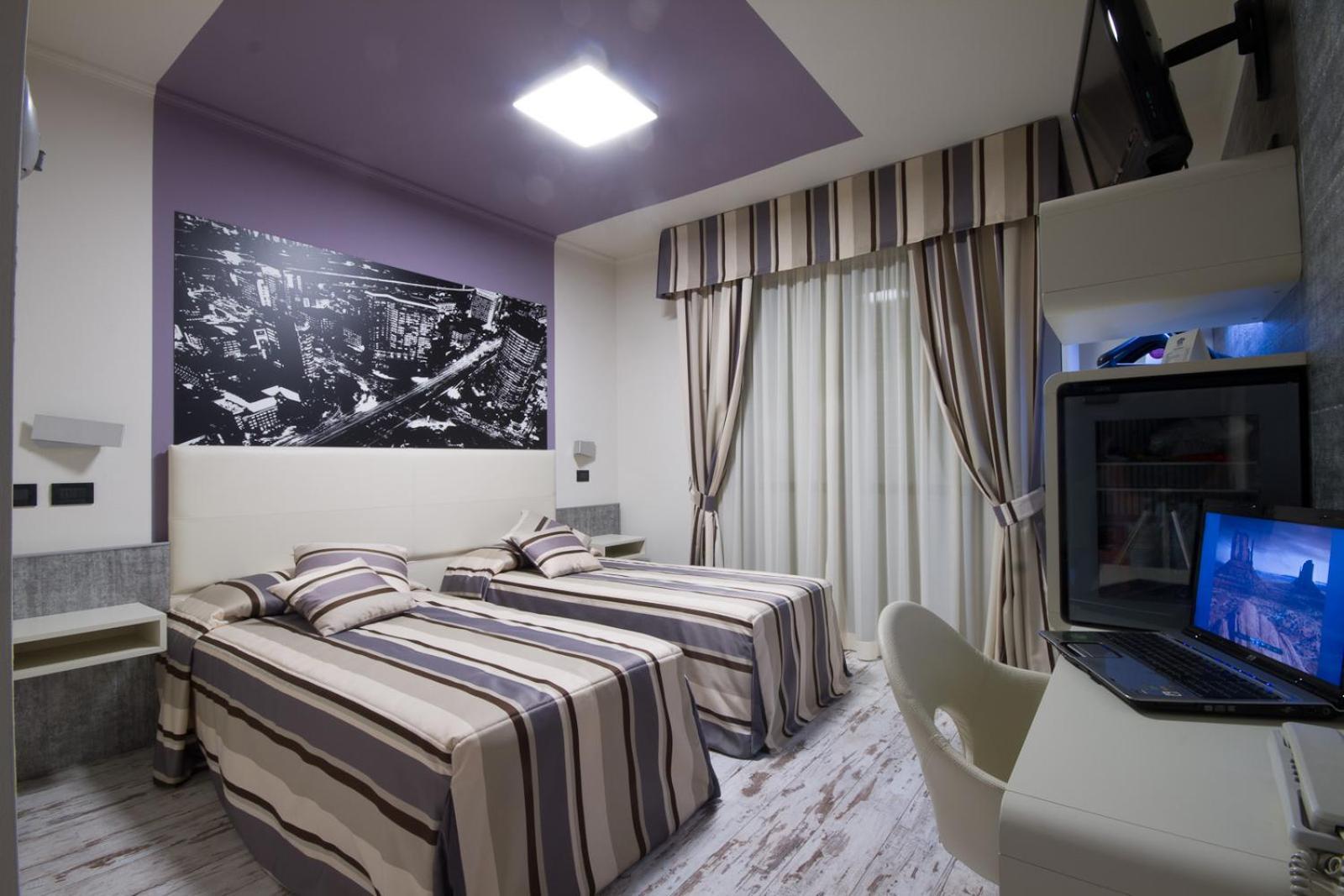 Hotel Le Palme Dormelletto Esterno foto